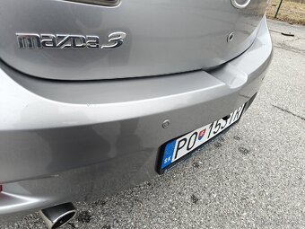 Mazda 3 1.6 benzín - 14
