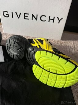 Guvenchy TK-MX - originál - 14