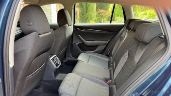 Škoda Octavia Combi 2.0 TDI SCR Style DSG - 14