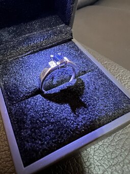 Zlatý dámsky prsteň a prstene - 14