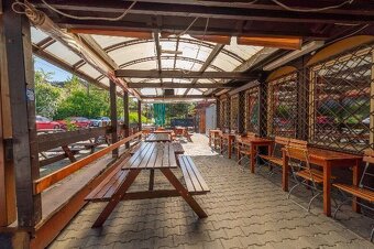 Na predaj – 4-izbový rodinný dom s komerčným priestorom, bra - 14