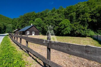 CHALUPA, HÝĽOV ČASŤ MEXIKO, KOŠICE OKOLIE - 14