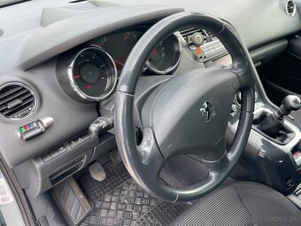 Peugeot 5008 - 14