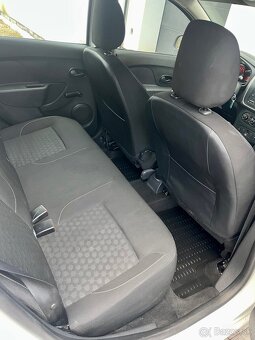 Dacia logan 1.5dci výborný stav - 14