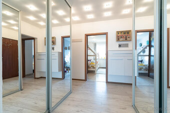 PRENÁJOM - MODERNE ZARIADENÝ 3 IZB BYT s LOGGIOU, ČORDÁKOVA, - 14