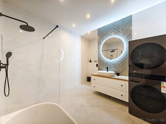 Exkluzívny zrekonštruovaný trojizbový staromestský byt. - 14