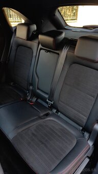 Predám  Ford Kuga 2.0 TDCi EcoBlue 150k ST-Line A/T AWD (202 - 14
