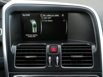 Volvo XC60 Automat 2.0 140kW - 14