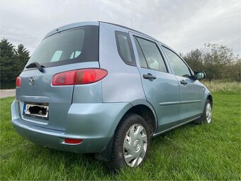 Predam Mazda 2, benzin - 14