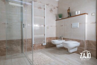 RD s pozemkom 2 533 m² a výhľadom na Vršatec   Ilava - 14