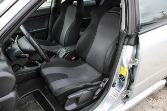 Subaru Impreza 2.0 WRX - 14