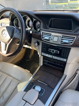 Mercedes E350 4matic - 14