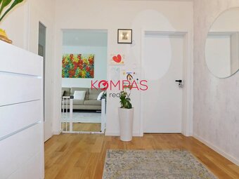 4-IZB. BYT PO KVALITNEJ REKONŠTRUKCII, KOMPLETNE ZARIADENÝ S - 14