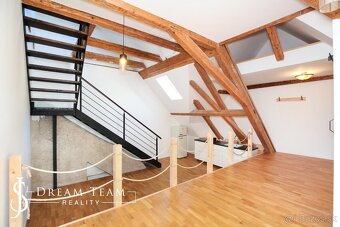Mezonetový byt o veľkosti 50m2, centrum Banská Štiavnica - 14