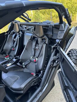 CAN-AM MAVERICK X3 Turbo RS - 14