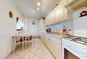 Ponúkame Vám na predaj 4 izbový rodinný dom  v obci Trnávka, - 14