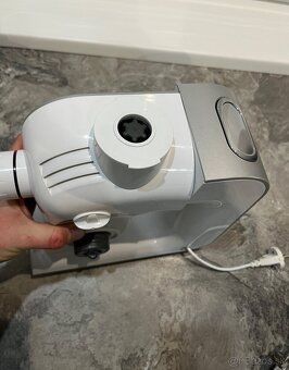 Bosch MUM 54240 900W kuchynský robot - 14