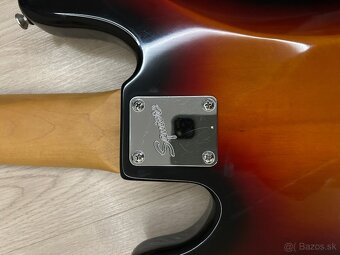 Basa Squier Precision Bass - 14