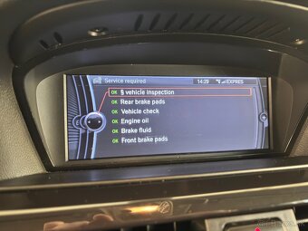 BMW 330D E91 LCI - 14