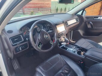 Wolksvagen Touareg 3.0 V6 TDI 240K - 14