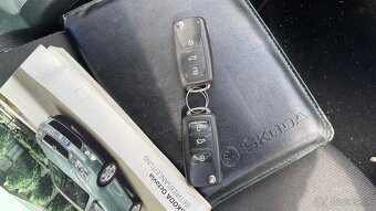 SKODA OCTAVIA KOMBI DSG - NA PREDAJ / NA SPLATKY - 14