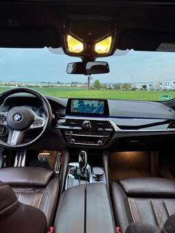 BMW 530 D X-drive 2019 - 14