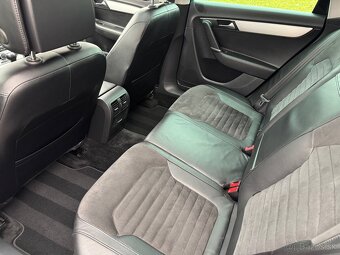 Volkswagen Passat Variant 2.0 TDI CR HIGHLINE - 14