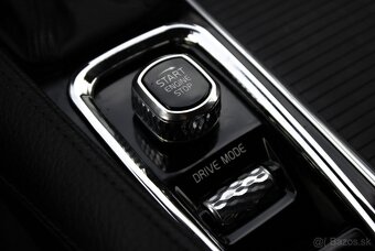 Volvo S90 D4 2.0L Drive-E Momentum A/T8 - 14