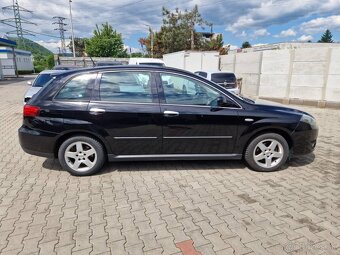 Predám Fiat Croma 1.9 16V MultiJet Dynamic 110 KW r.v.2010 - 14
