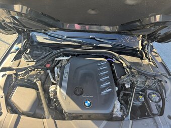 BMW Rad 7 (G11/G12) 740d xDrive 340HP, DPH | TOP STAV | - 14