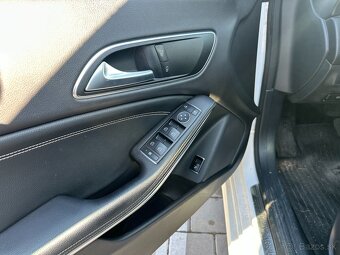Mercedes CLA 180 2017 - 14
