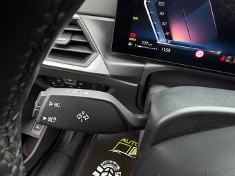 BMW Rad 3 Touring 318d mHEV A/T 80ooo KM  - 14