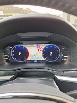 Škoda Karoq 4x4 2,0 TDI, DSG,110KW, LED, ACC, Navi - 14
