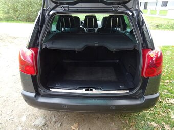 Peugeot 207 SW 1,6i 88kW Automat, Rezervováno - 14