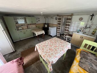 Ponúkam Vám na predaj rodinný dom v obci Galvács - 14