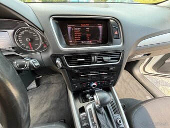 AUDI Q5 2.0 tdi quattro s-line - 14