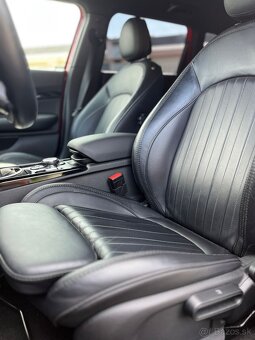 MINI CLUBMAN S ALL4 - 14