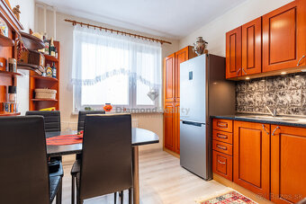 NA PREDAJ 4 IZBOVÝ BYT (79m2 + LOGGIA) S VÝNIMOČNÝM DIZAJNOM - 14