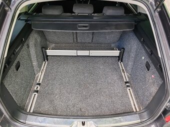 Škoda Superb Combi 2.0 TDI CR - 14