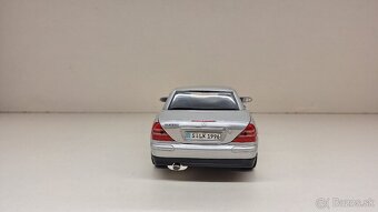 1:18 MERCEDES-BENZ SLK 230 - 14