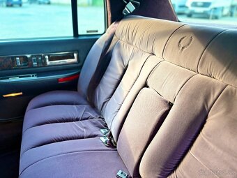 1993 Cadillac Fleetwood Brougham | 5.7 V8 - 14