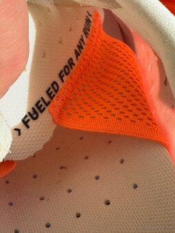 Bezecke tenisky New Balance Rebel - 14
