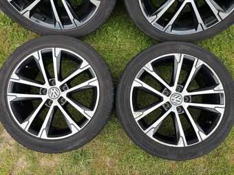ORIGINAL Volkswagen Singapore R17 - 14