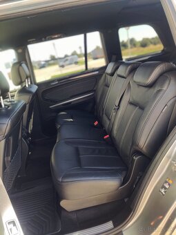Mercedes-Benz GL 350, 7 miest, 8/2012 - 14