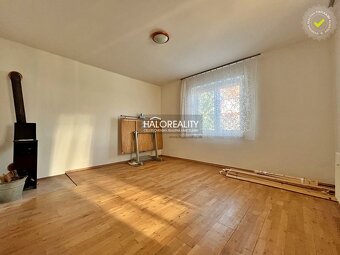 HALO reality - Predaj, rodinný dom Levice, s veľkou murovano - 14