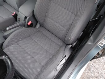 Volkswagen jetta 1.9 tdi 230000km - 14