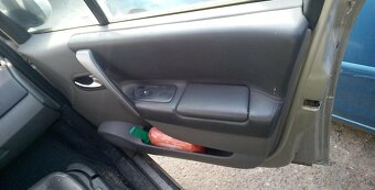 Renault Megane Scenic II 2.0dci 110kw - 14