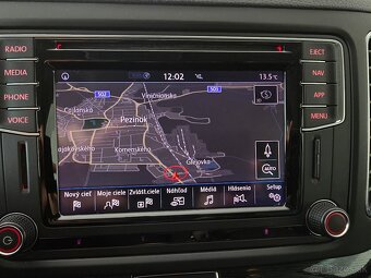 Volkswagen Sharan 2.0 TDI SCR BMT 150k Highline DSG EU6 - 14