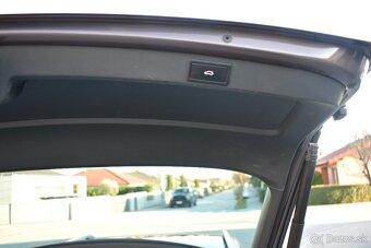 Škoda Octavia Combi 1.6 TDI 110k Style DSG - 14