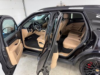 PORSCHE CAYENNE S Black optik Možná výmena - 14